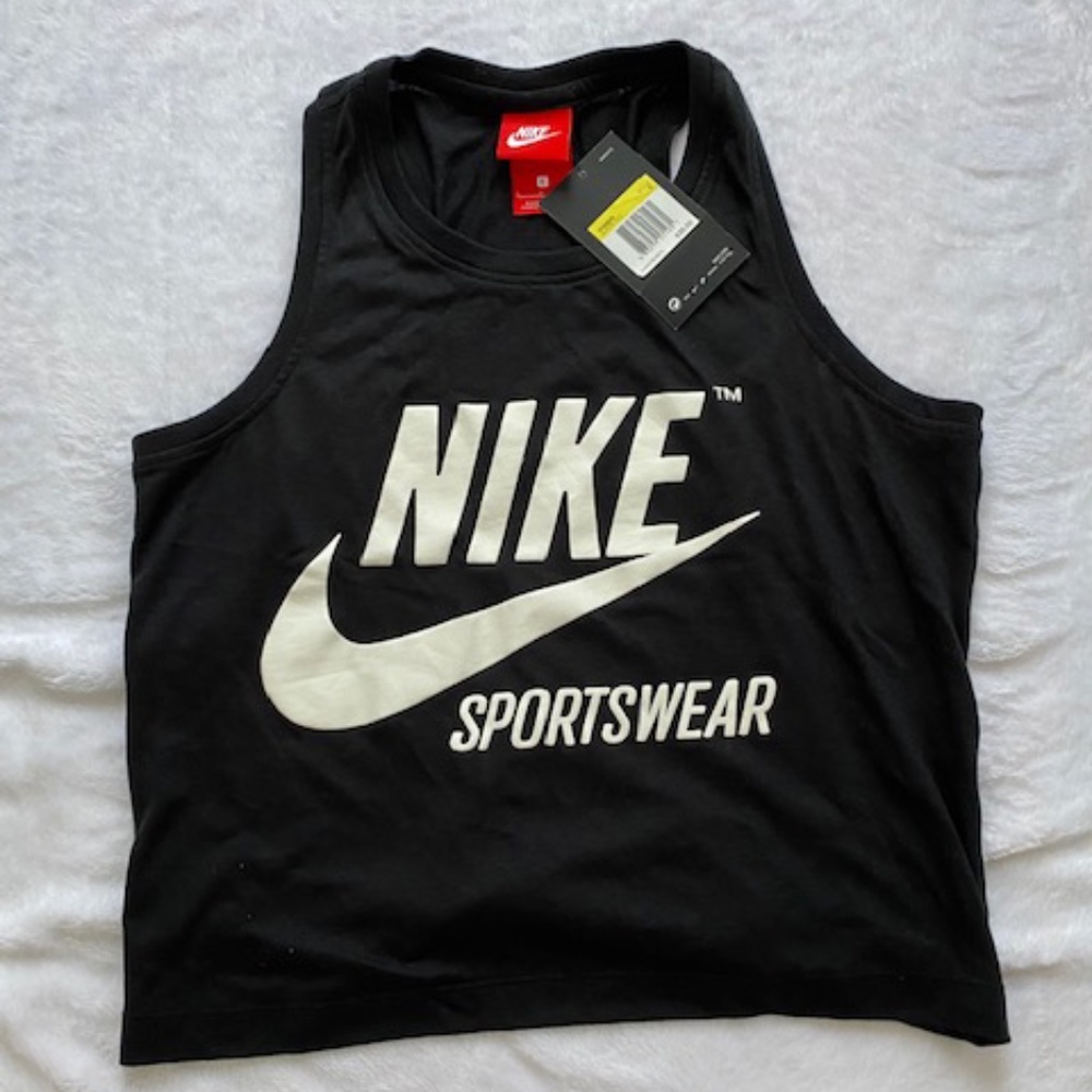 Nike Crop Top Black NWT